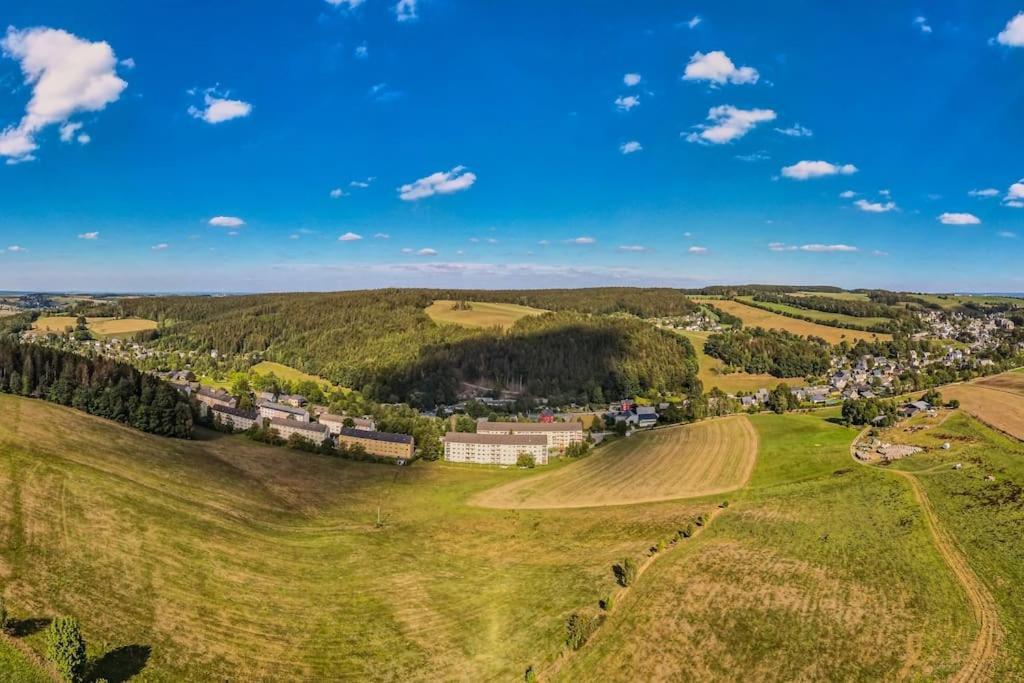 Franzis Feriendomizil Im Herzgebirge Am Skihang Auerbach  ภายนอก รูปภาพ