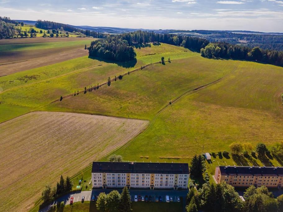 Franzis Feriendomizil Im Herzgebirge Am Skihang Auerbach  ภายนอก รูปภาพ